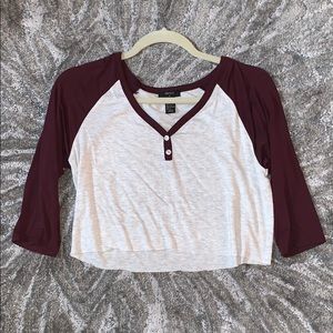 Cropped baseball shirt